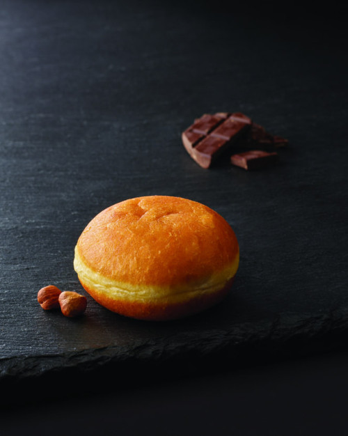 Le beignet au chocolat